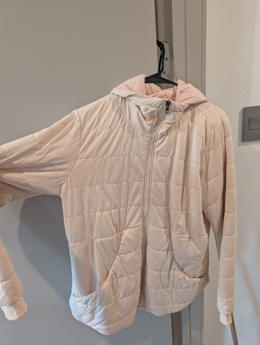 Marmot Quilted Full-Zip Hoodie Jacket Blush Pink